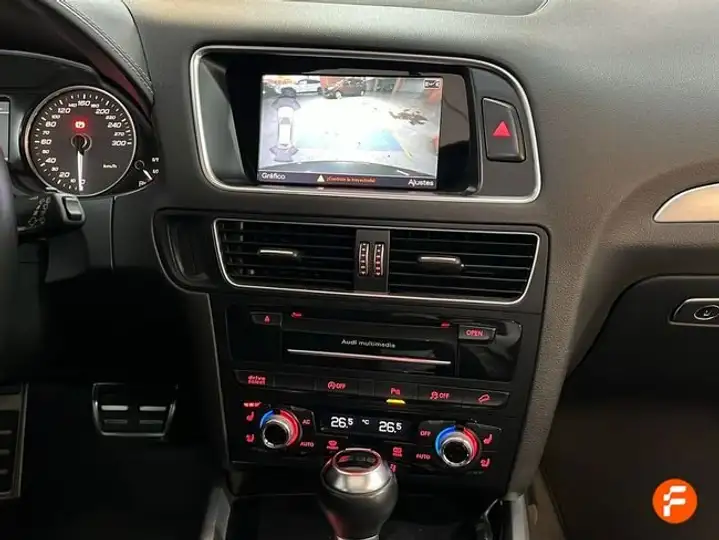 Audi SQ5 2014, foto 9