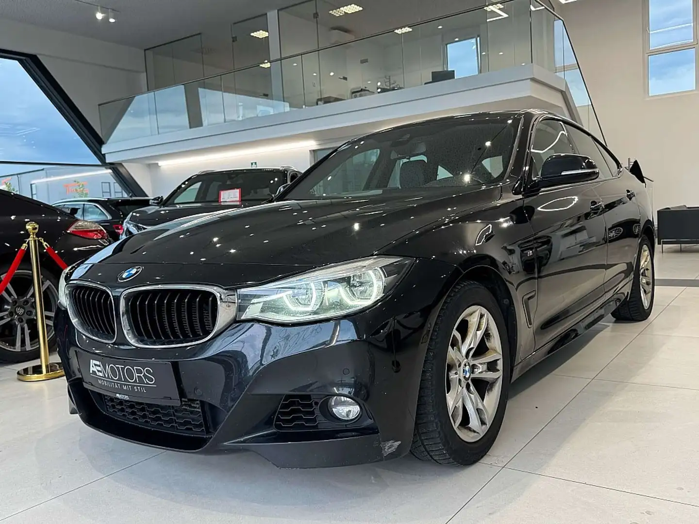 BMW 318 d Gran Turismo Aut.//M-PAKET//KREDIT//GARANTIE/... Schwarz - 1