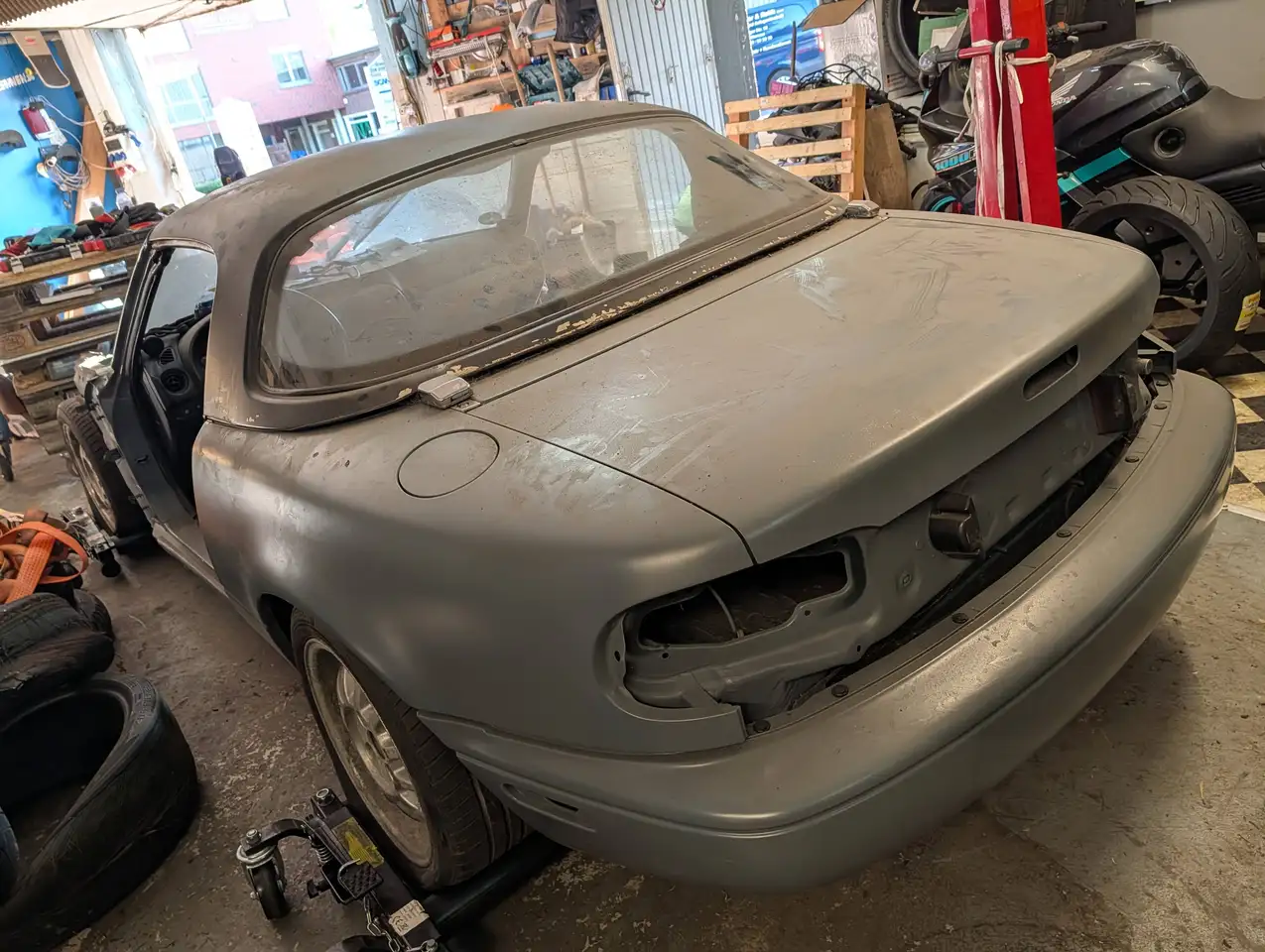 Mazda MX-5 NA - 1.8L - komplett lackiert - 98er KANADA Modell, foto 4