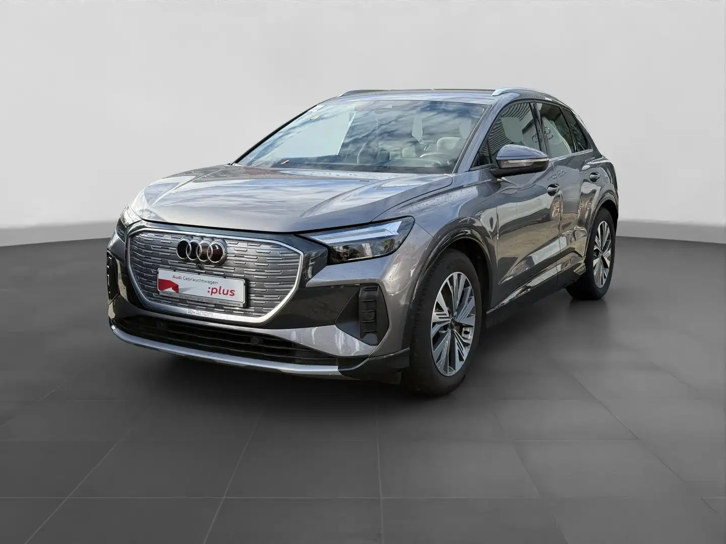 Audi Q4 e-tron SONOS PDC STDHZG HuD Grau - 2