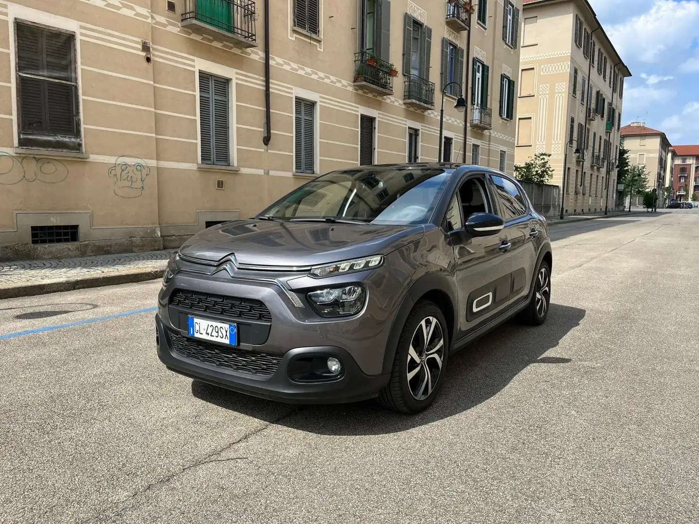 Citroen C3 1.2 puretech 110cv  Shine Pack Gris - 1