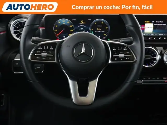 Mercedes-Benz Cla view 27