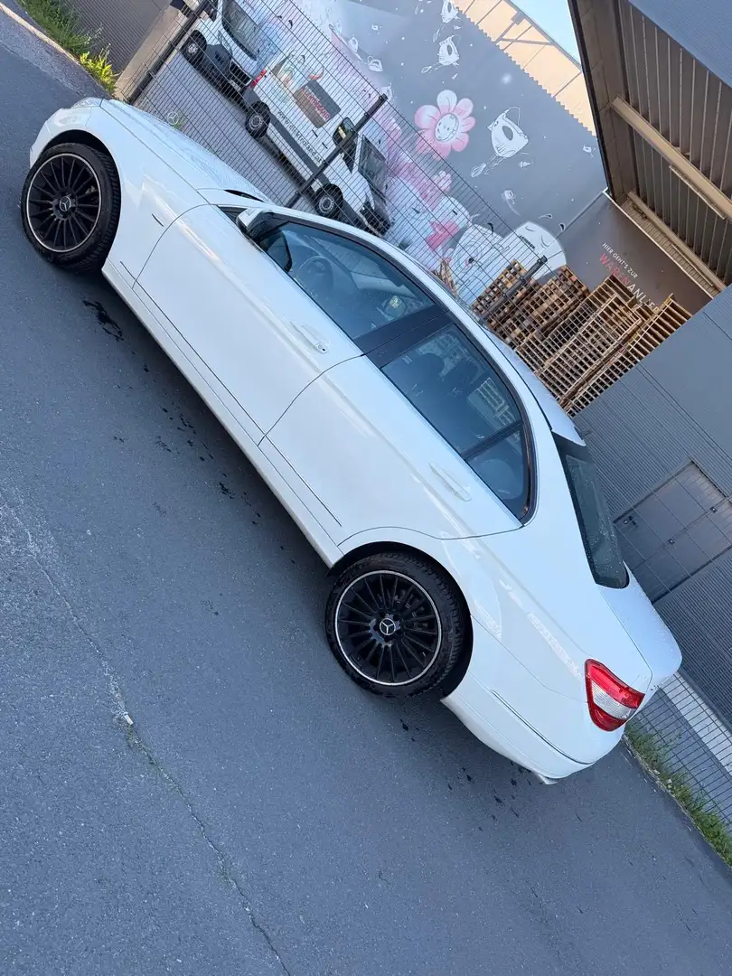 Mercedes-Benz C 220 Avantgarde CDI Aut. - 1