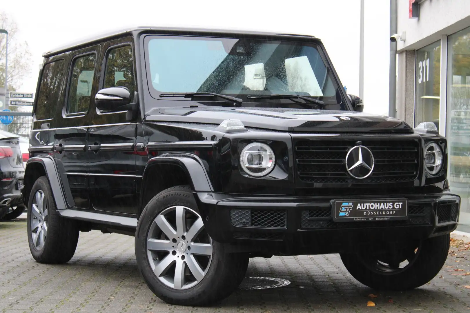 Mercedes-Benz G 350 d/Glasd/Distr/Spur/Standhzg/360°K/Leder/AHK Schwarz - 1