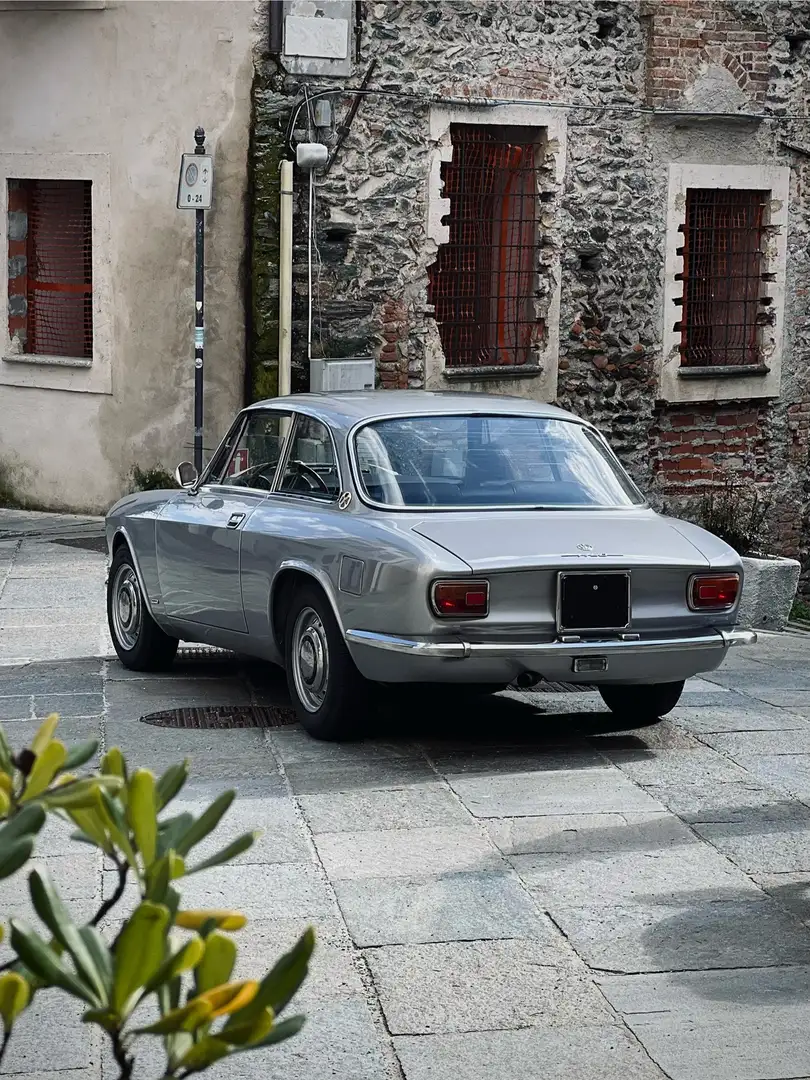 Alfa Romeo 1750 GT 1750 Veloce - Prima serie Argento - 1