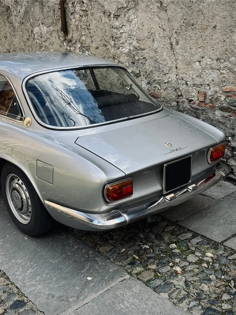 Alfa Romeo 1750 GT 1750 Veloce - Prima serie Argento - 2