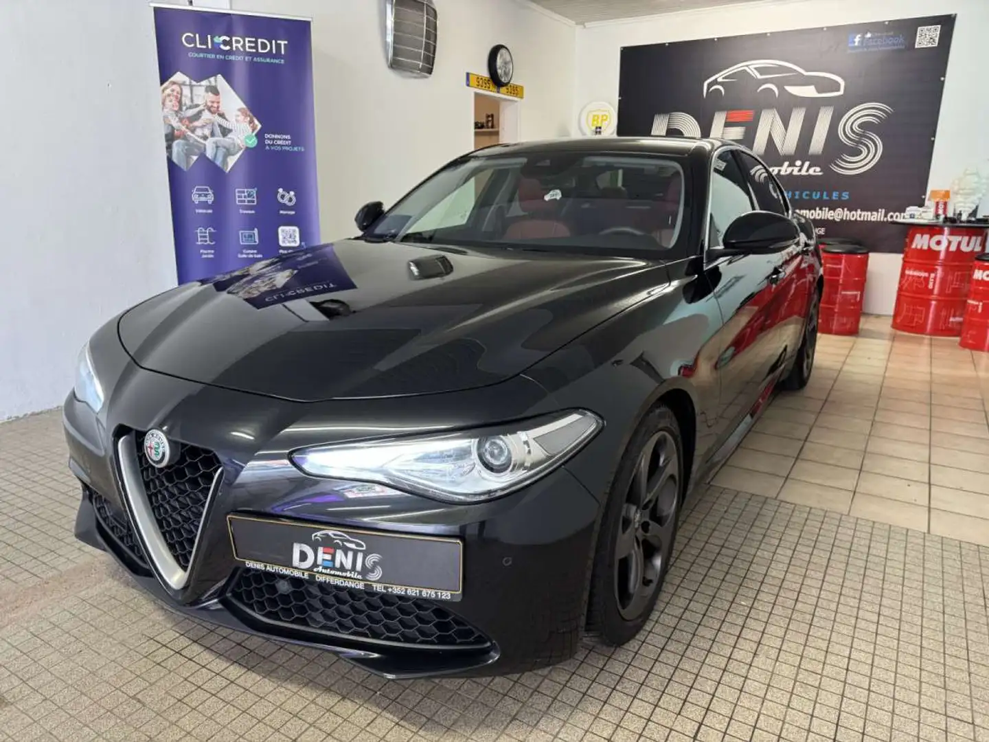 Alfa Romeo Giulia 2.2 Jtd 150Ps Automatik/2Hand/Leder Rot/Navi/Bi-Xe Noir - 1