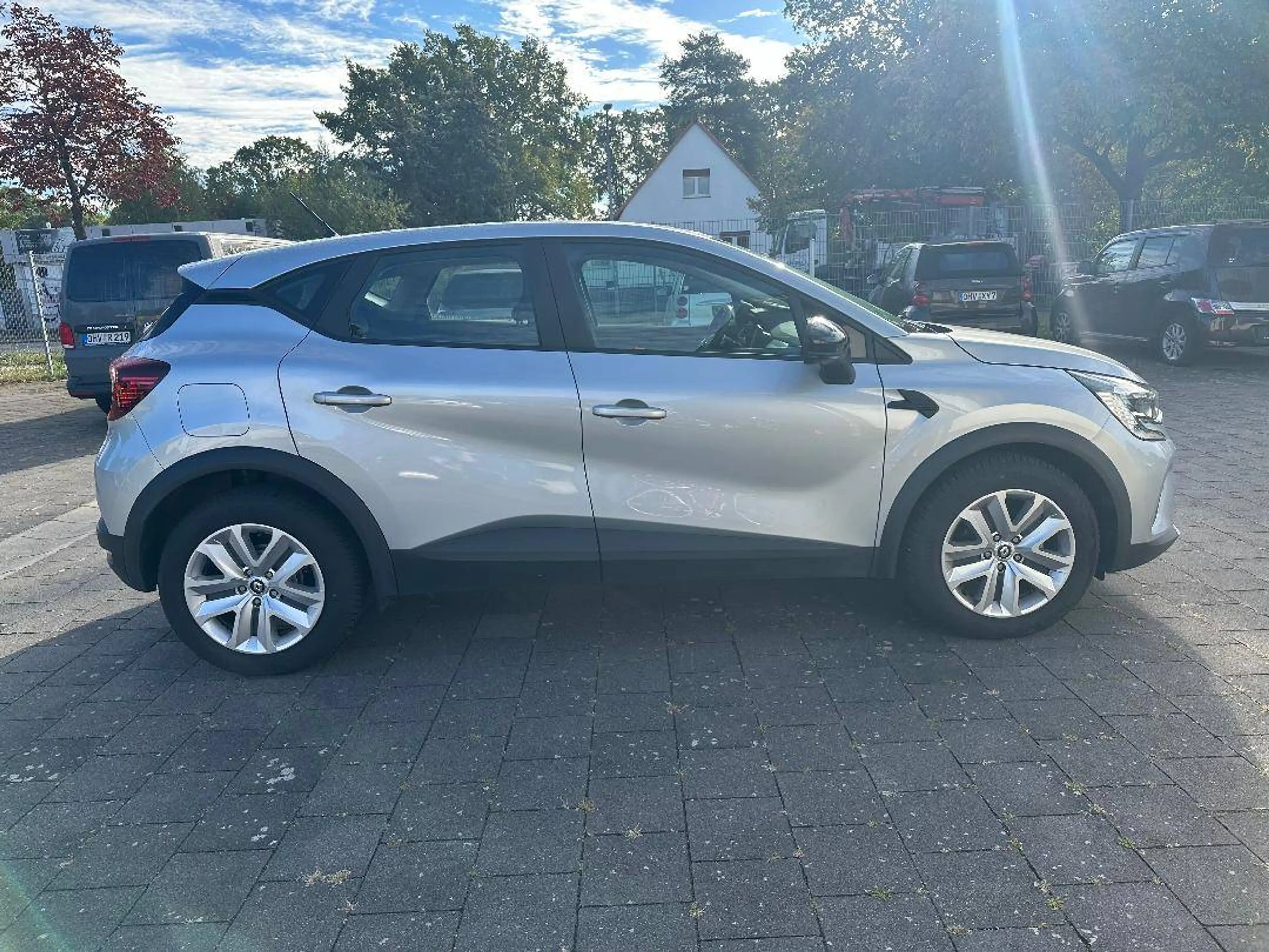 Renault Captur Evolution — photo 2