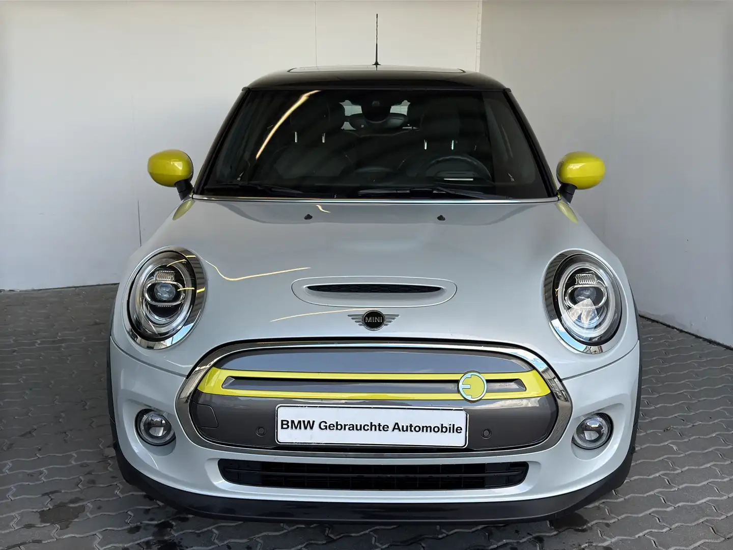 MINI Cooper SE 3-trg. Navi.HUD.LED.RFK.GSD.Apple.PDC Silber - 1