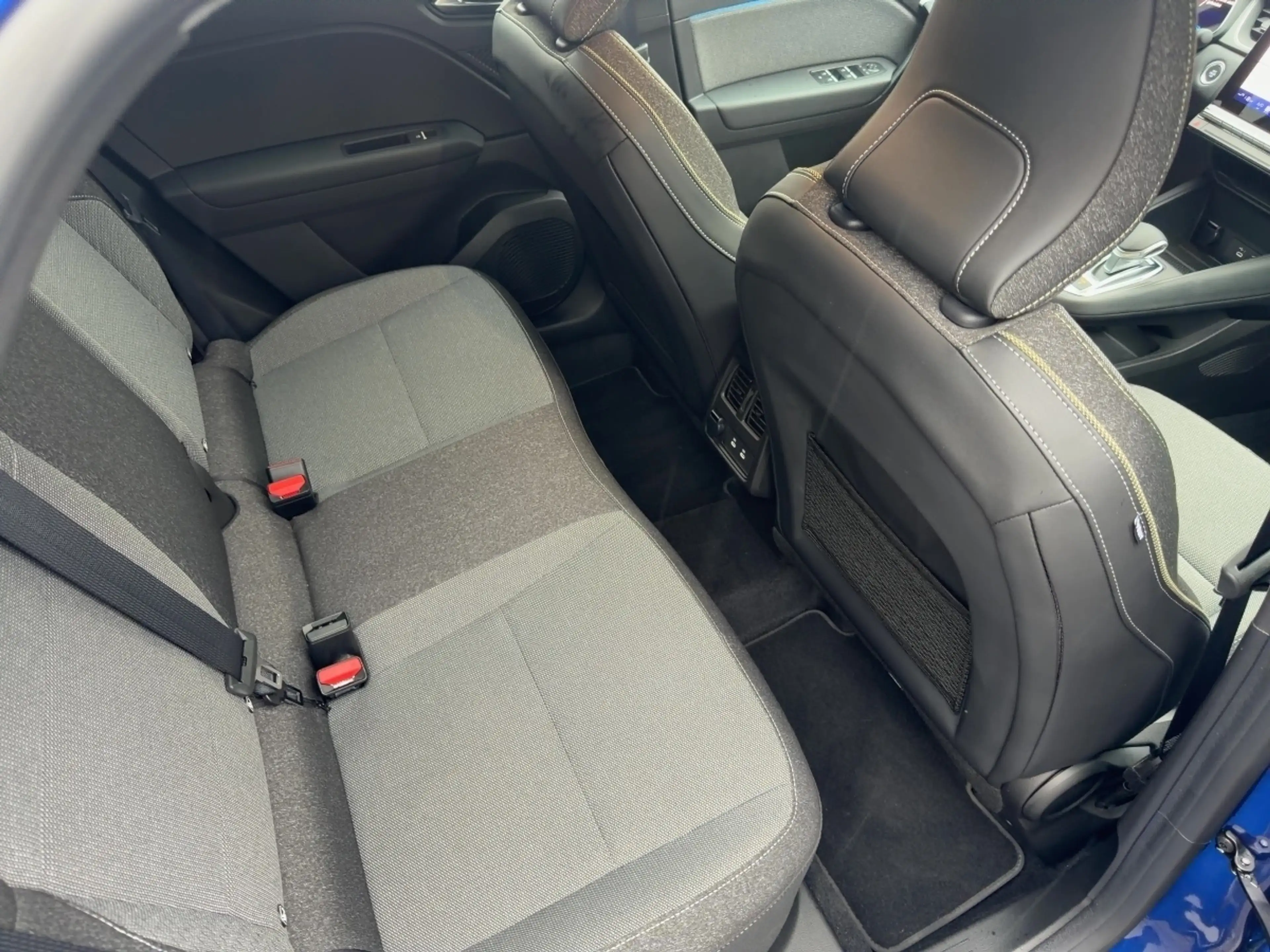 Renault Symbioz E-TECH Full Hybrid 145 Techno AHK/GJR — photo 12