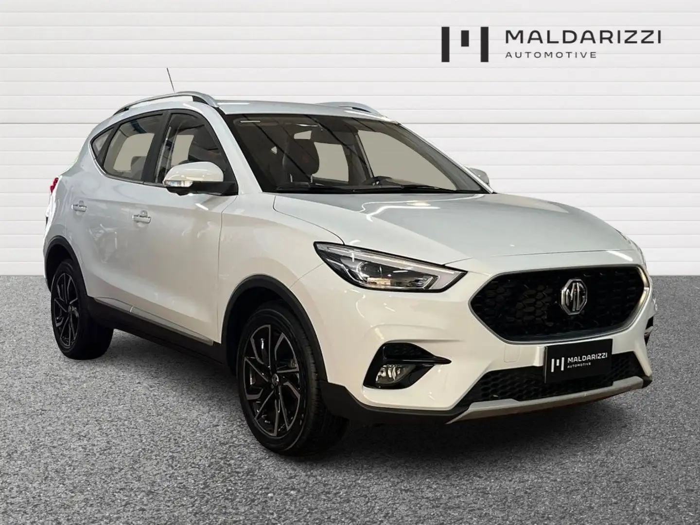 MG ZS 2021 1.5 Luxury - 1