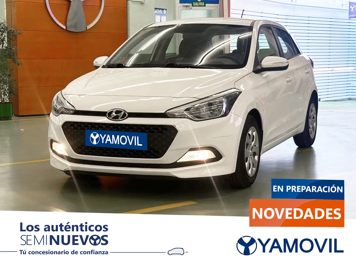Hyundai i20 1.2 Essence Blanc - 1