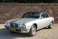 Jaguar XJ6 Coupe 4.2 Litre "Manual transmission with overdriv Gris - thumbnail 14