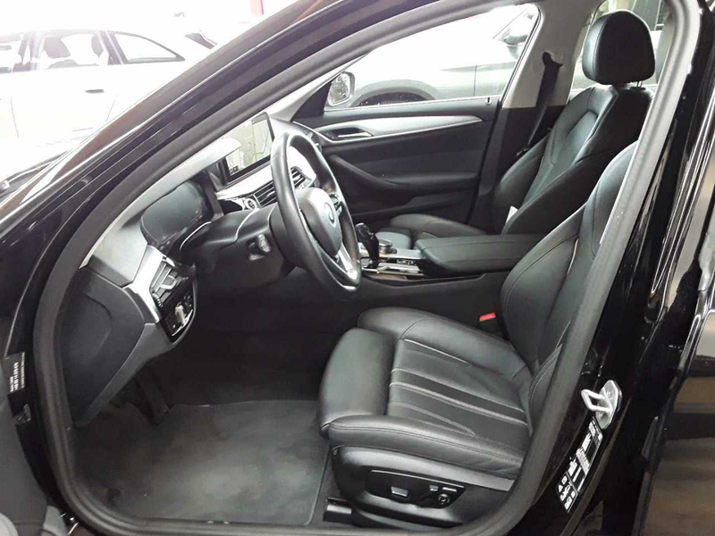 BMW 530 530d xDrive Touring Aut. AHK NAVI LED KAM — photo 7