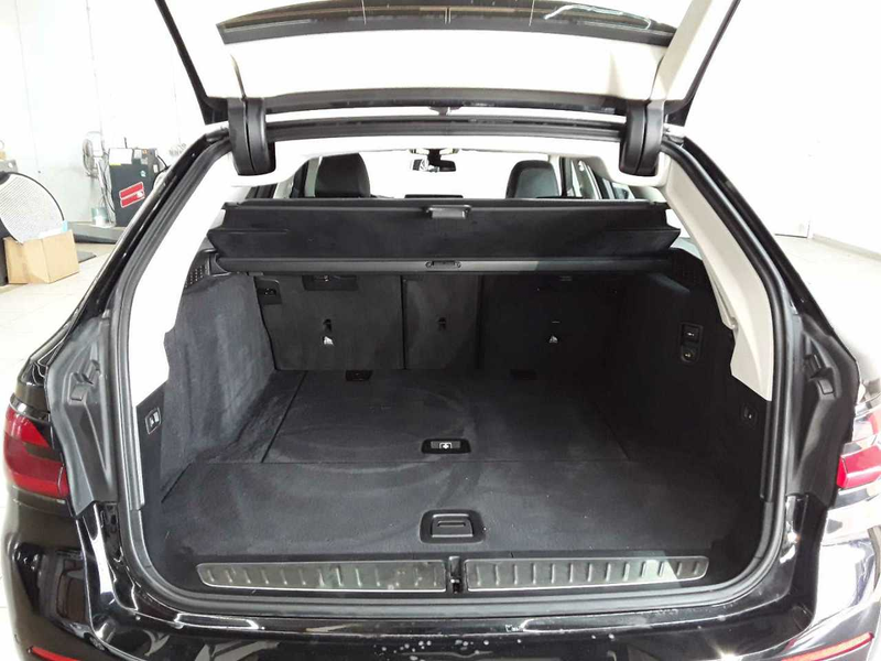 BMW 530 530d xDrive Touring Aut. AHK NAVI LED KAM — photo 15
