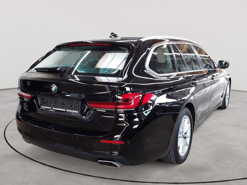 BMW 530 530d xDrive Touring Aut. AHK NAVI LED KAM — photo 4