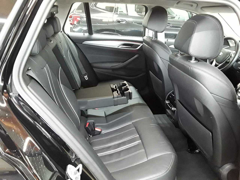 BMW 530 530d xDrive Touring Aut. AHK NAVI LED KAM — photo 14