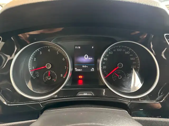 Volkswagen Touran view 14