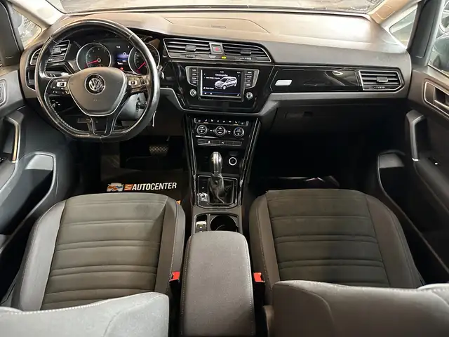 Volkswagen Touran view 7