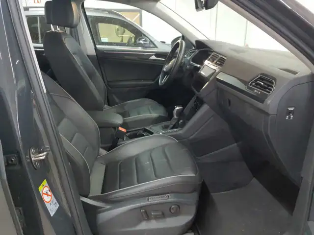 Volkswagen Tiguan view 8