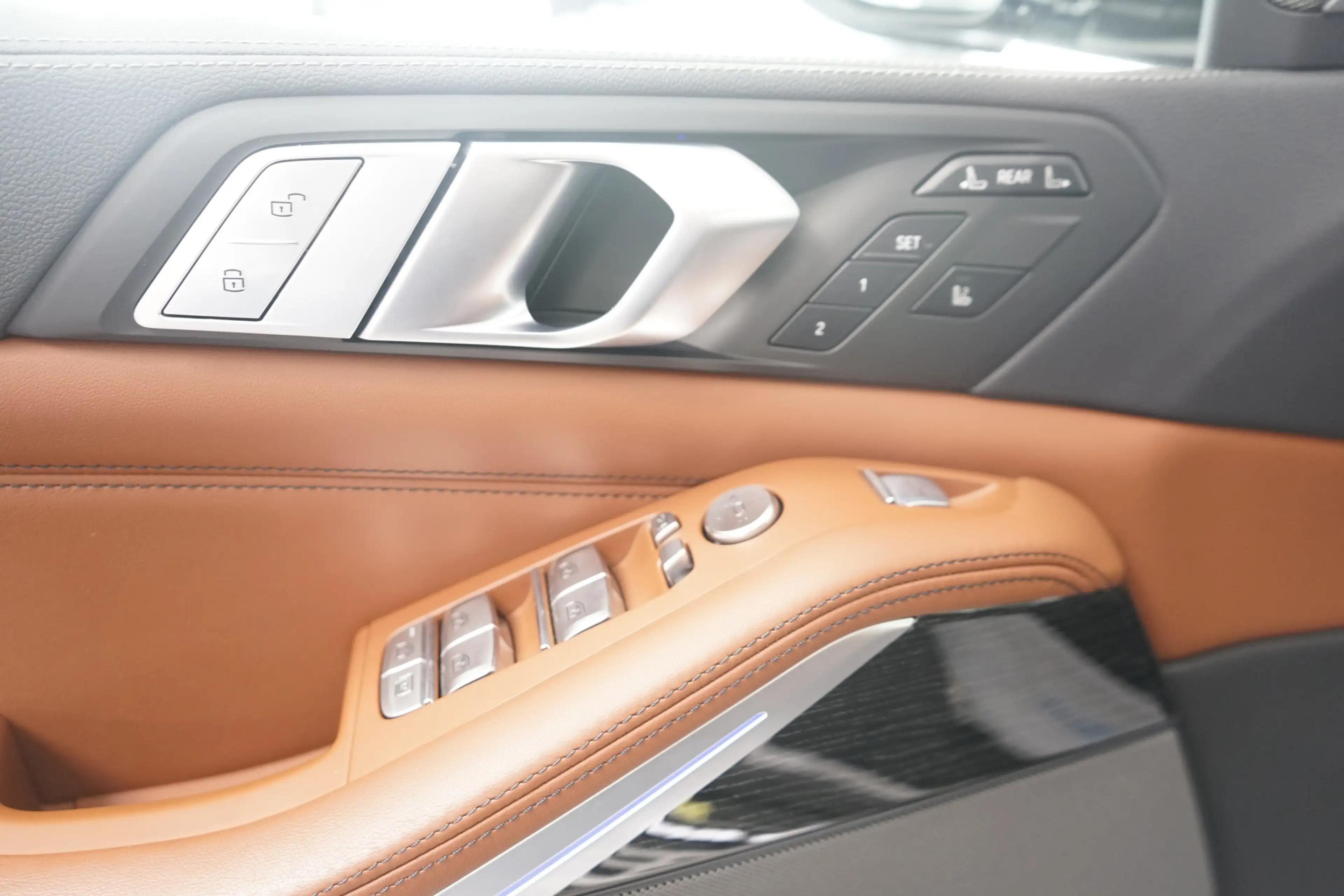 BMW X7 xDrive 40d+INDIVIDUAL+PANO+360°KAMERA+AHK+HEAD UP — photo 13