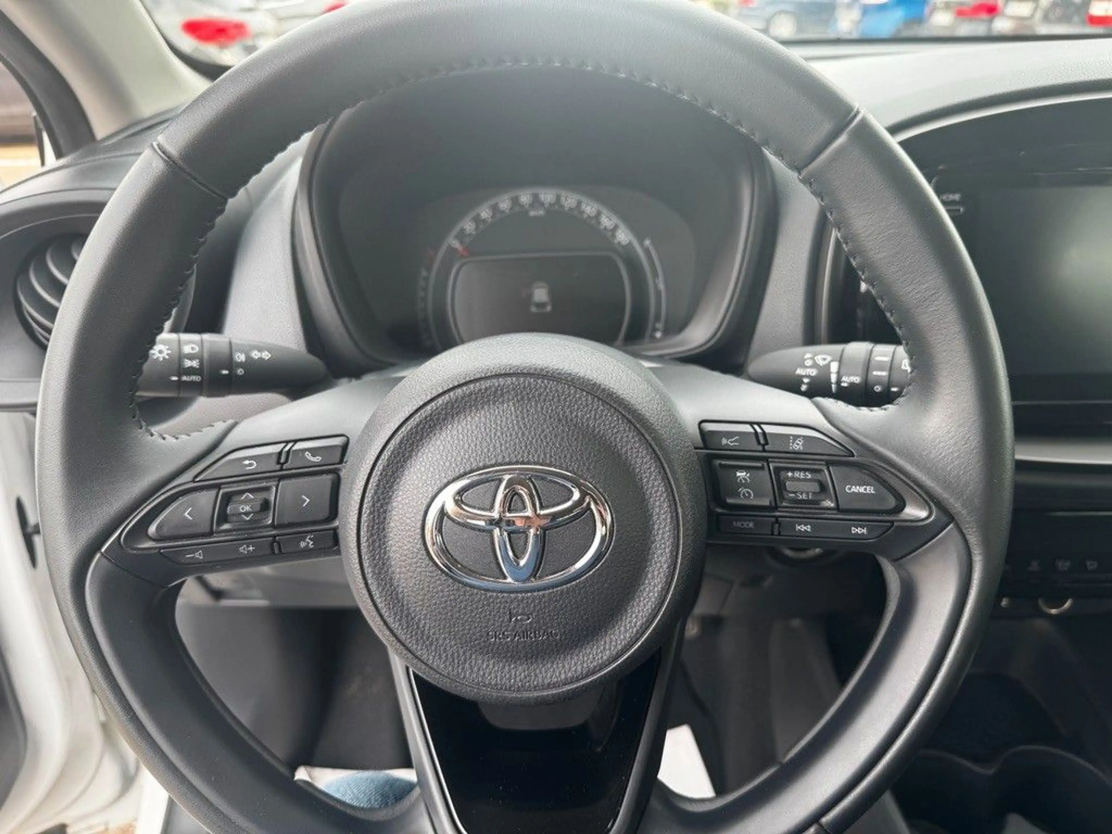 Toyota Aygo X Play, Kamera, Keyless, Tempom.,10TKM — photo 15