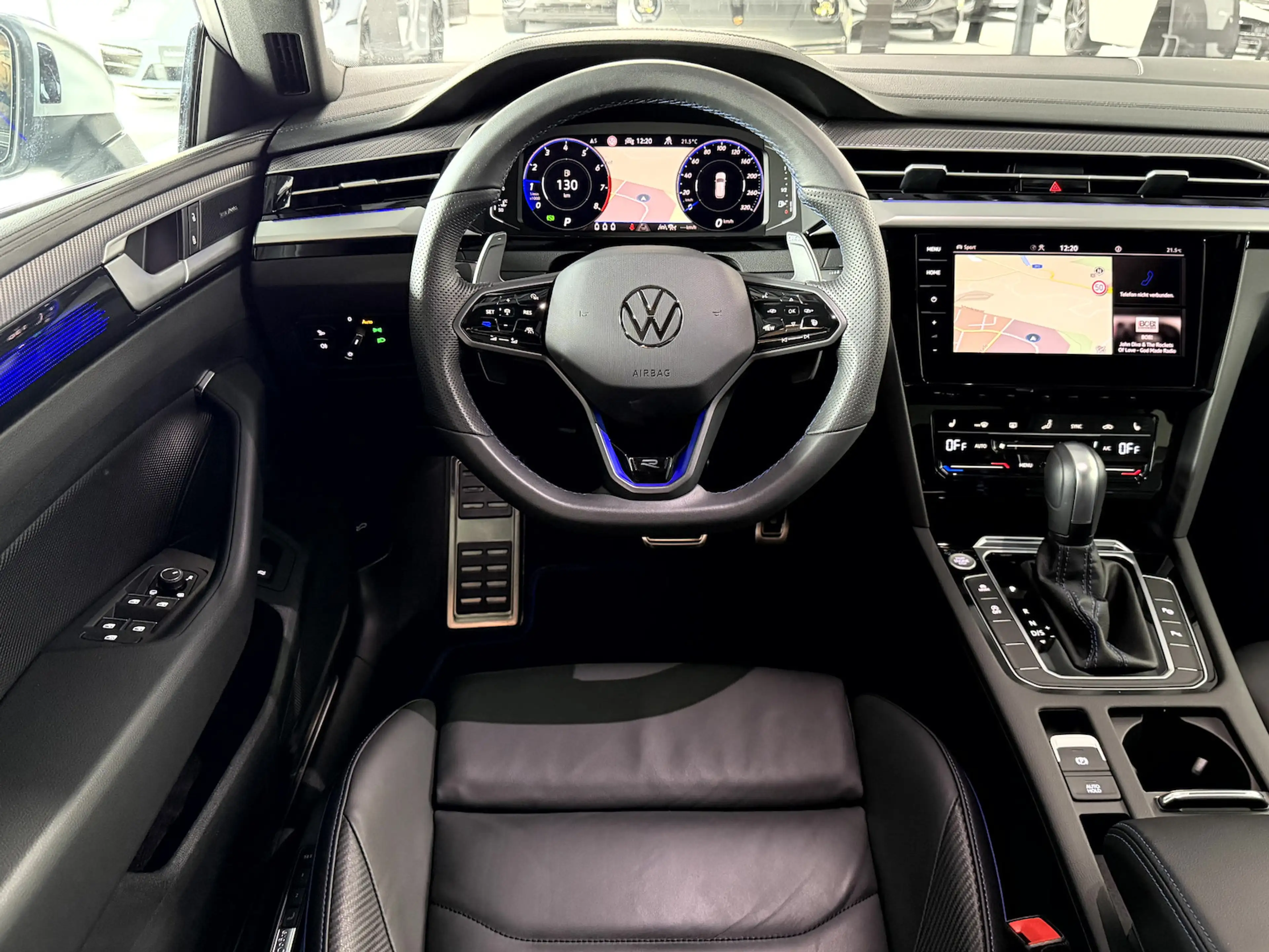 Volkswagen Arteon Shooting Brake R 2.0 TSI*IQ*Pano*H&K*AHK* — photo 12