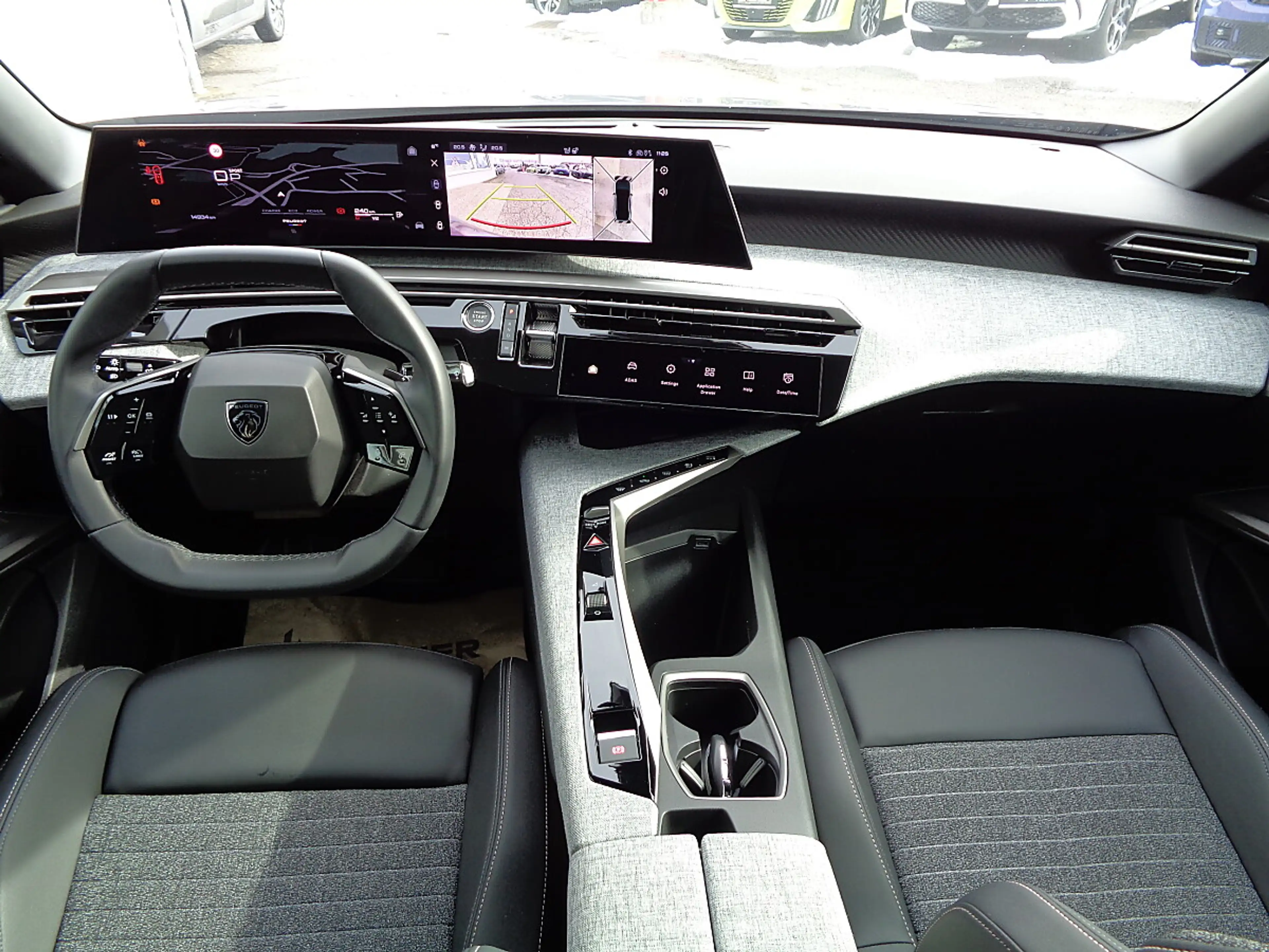 Peugeot 3008 Hybrid 136 E-DCS6 Allure Aut. — photo 11