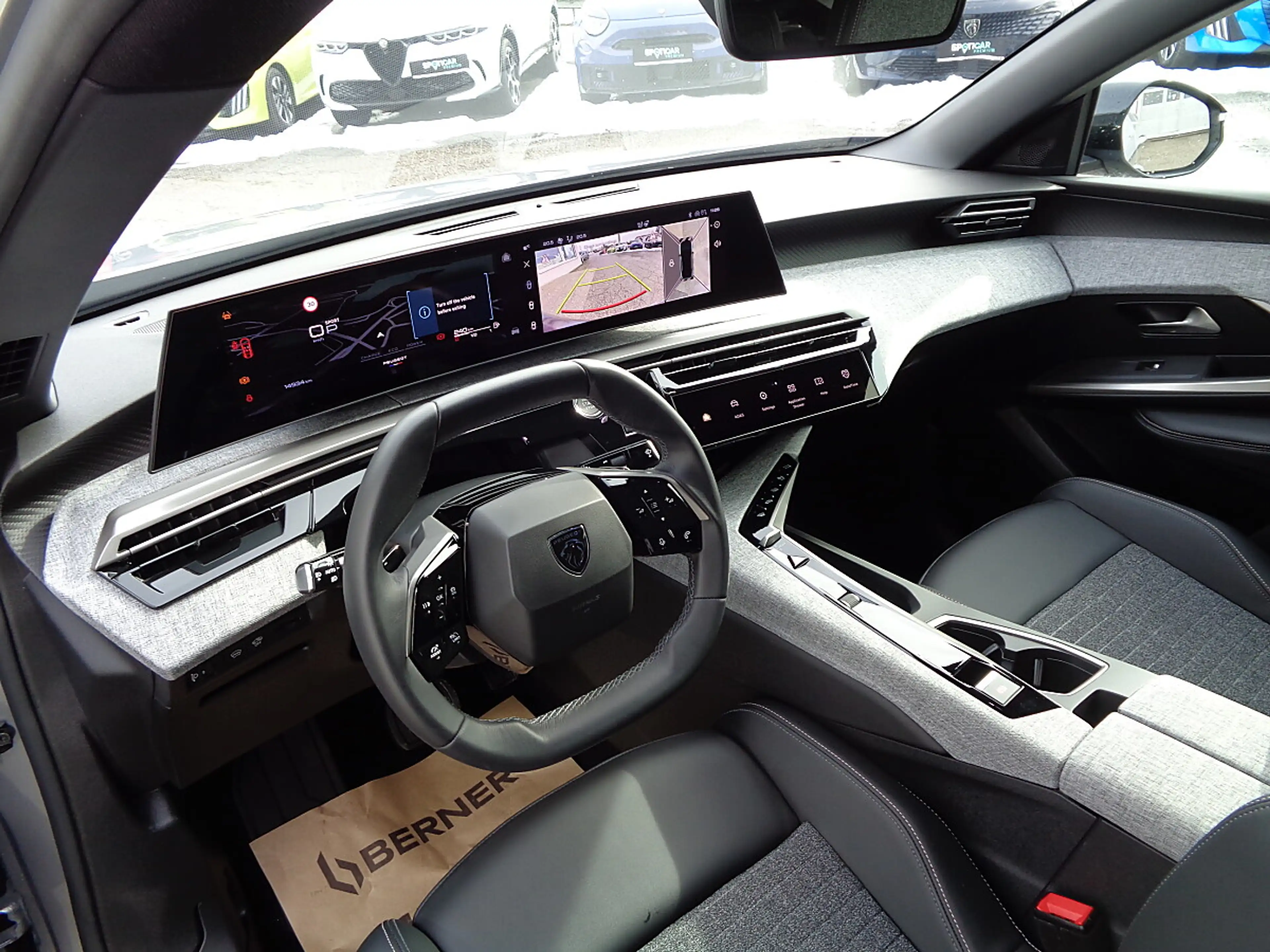 Peugeot 3008 Hybrid 136 E-DCS6 Allure Aut. — photo 15