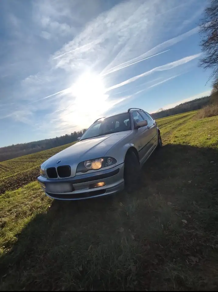 BMW 320i Sport Edition, foto 6