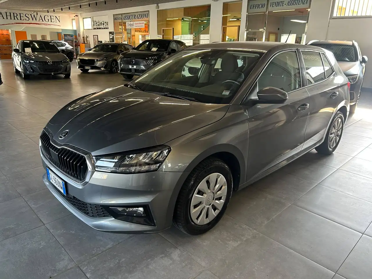 Skoda Fabia 1.0 mpi evo Ambition 80cv — photo 1 of 9
