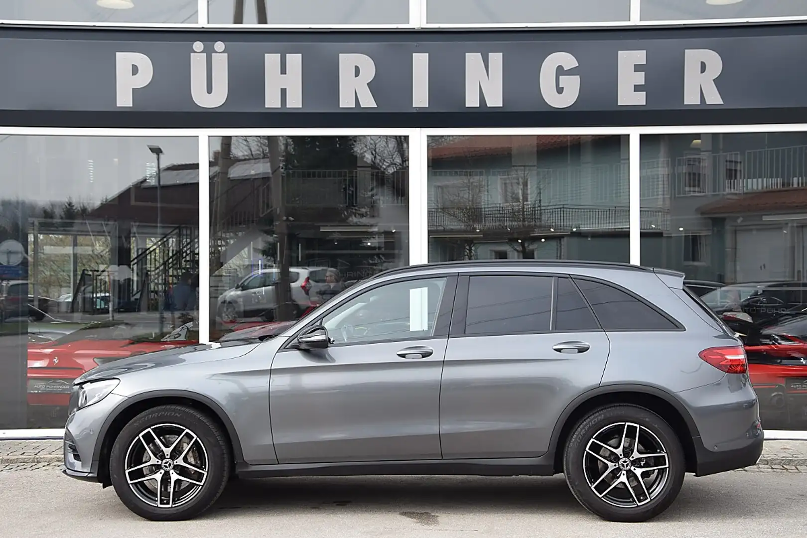 Mercedes-Benz GLC 250 d 4MATIC Aut. *AMG-Line* Grau - 1