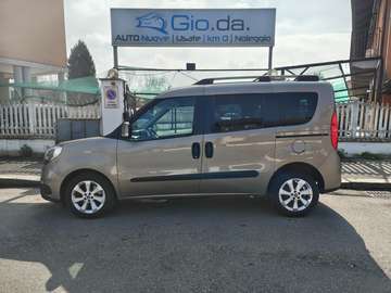 FIAT DOBLO' 1.6 MJT 120CV 7 POSTI KM 105000- 2017