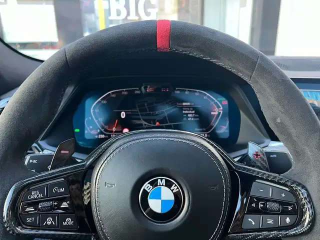 BMW X6 view 17