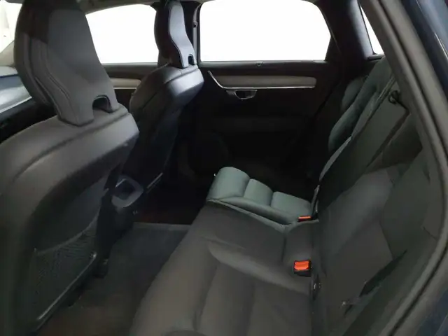 Volvo V90 view 13