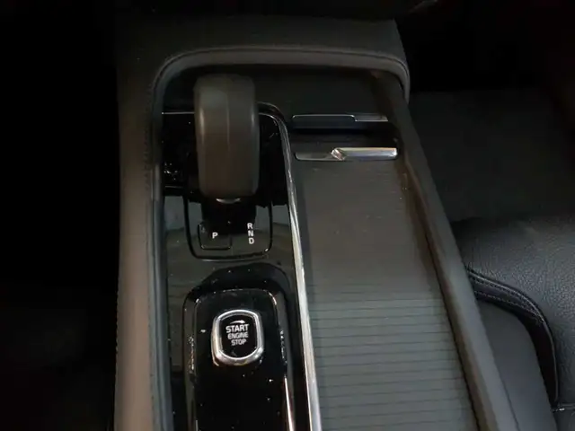 Volvo V90 view 10