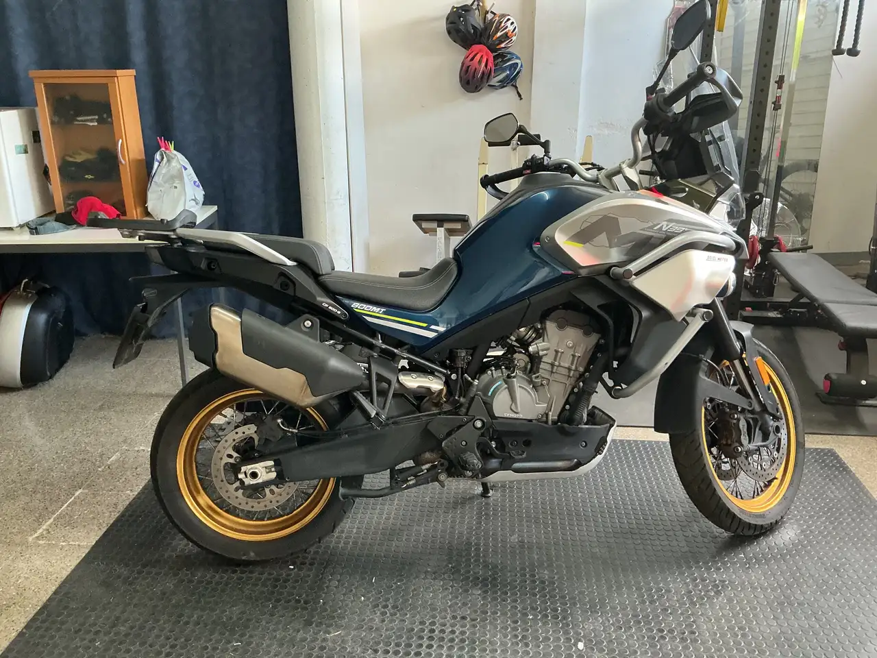 Cfmoto 800 MT
