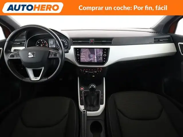 SEAT Arona view 13