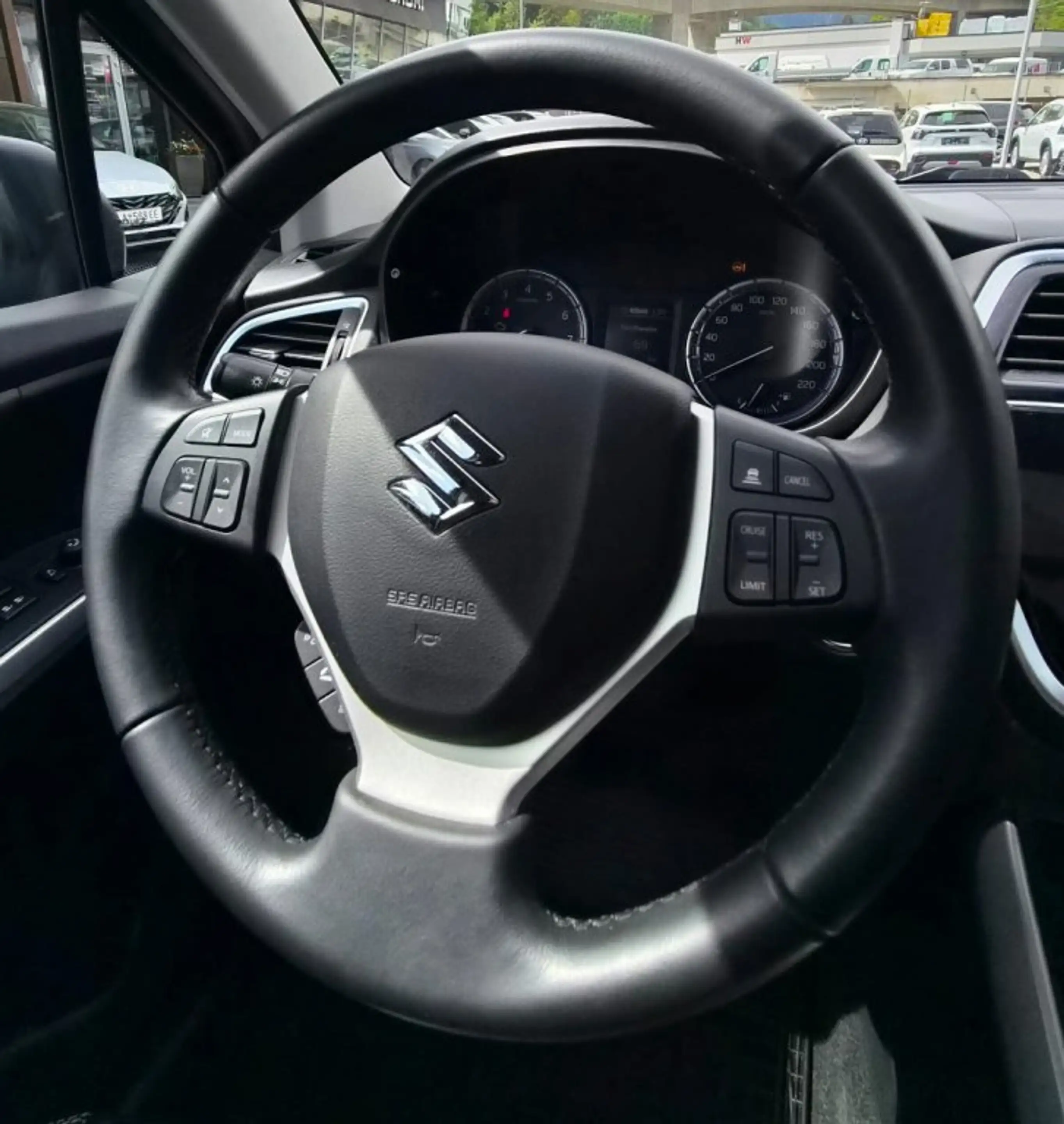 Suzuki SX4 S-Cross 1.4 Allgrip Hybrid Flash — photo 7