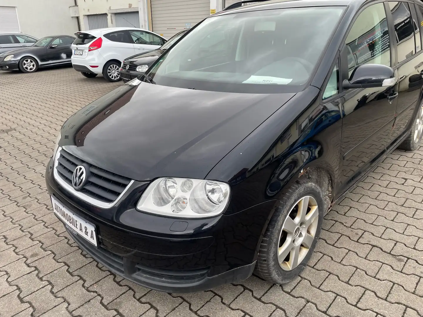 Volkswagen Touran Goal Schwarz - 1