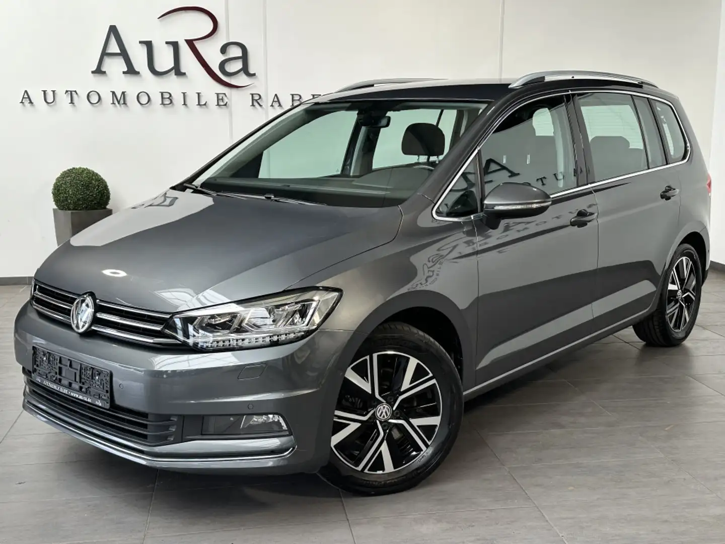 Volkswagen Touran 1.5 TSI ACT HL 7-Sitzer NAV+LED+AHK+ACC Grau - 1