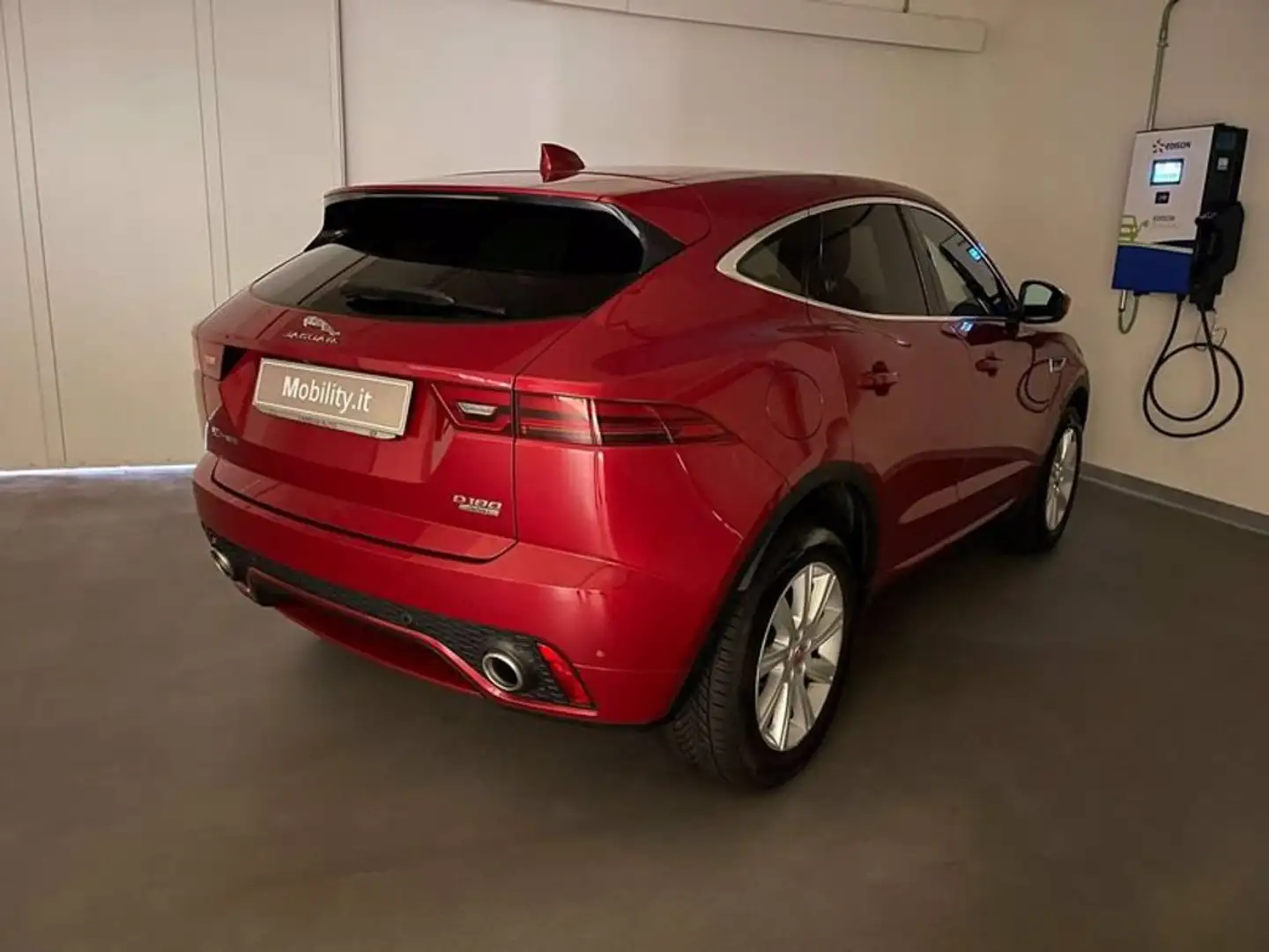 Jaguar E-Pace 2.0d i4 r-dynamic s awd 180cv auto Rosso - 2