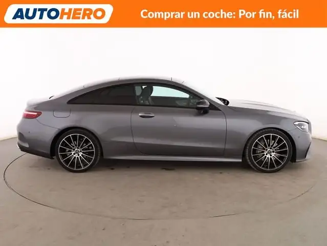 Mercedes-Benz E-Class view 7