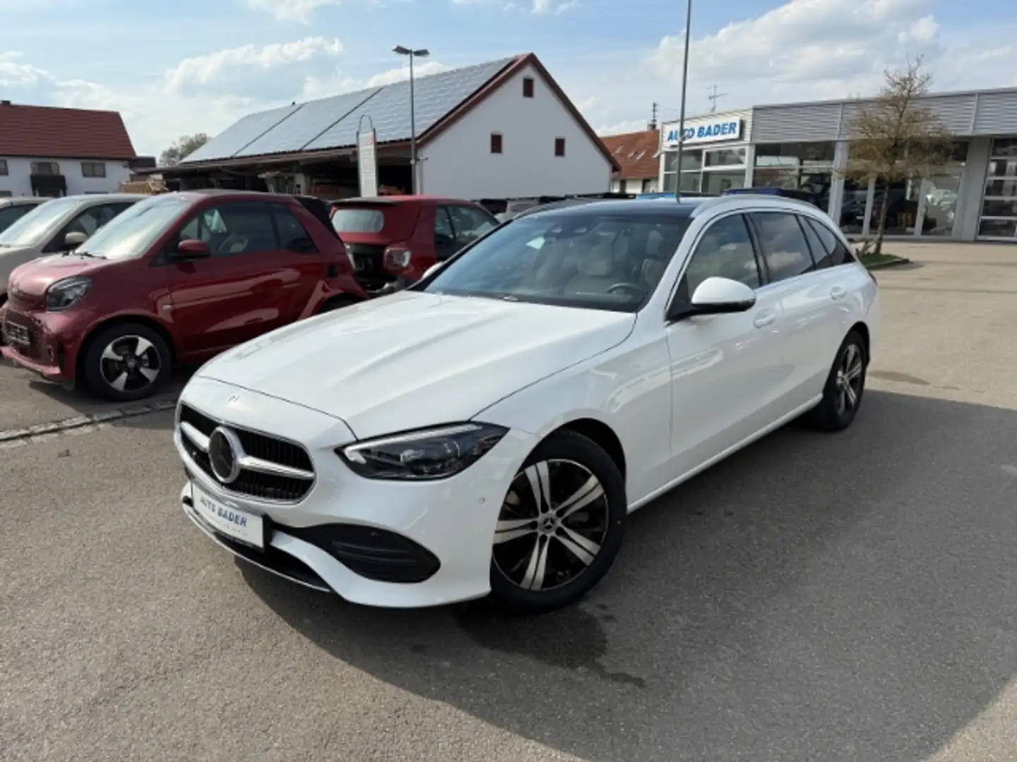 Mercedes-Benz C 220 d T-Modell Avantgarde Advanced+ Panorama Weiß - 2