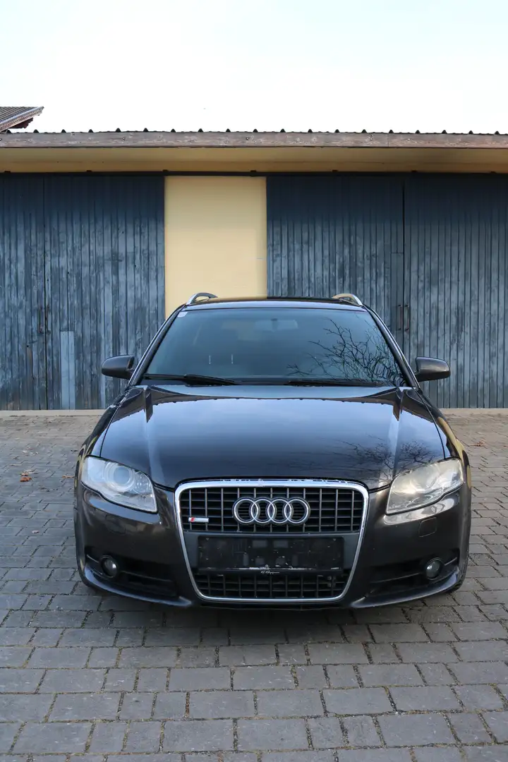 Audi A4 Avant 3,0 TDI V6 quattro S-line - 1