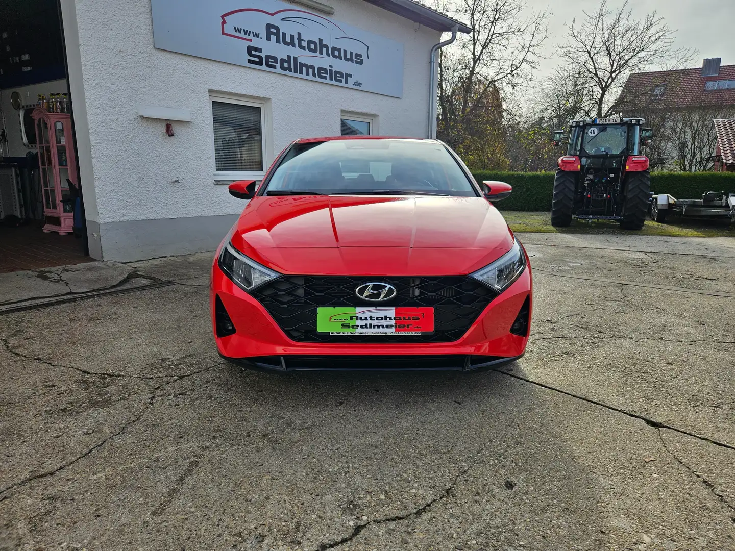 Hyundai i20 Intro Edition Mild-Hybrid 48V Rot - 2