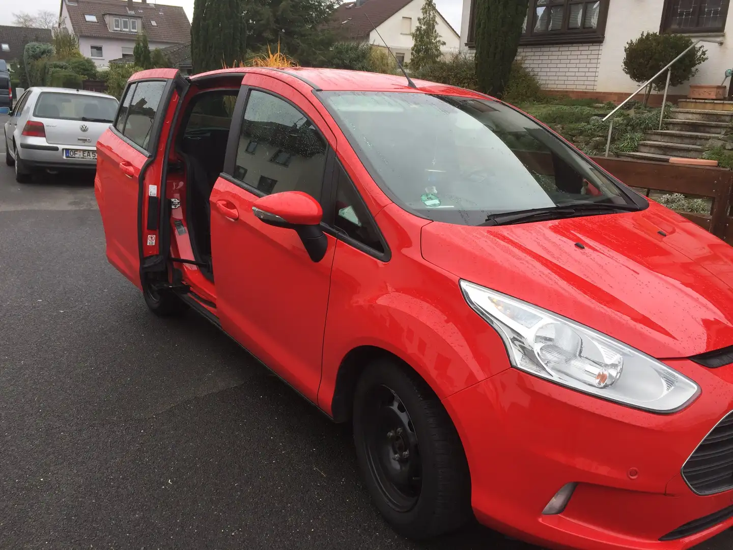 Ford B-Max B-MAX 1.6 Aut. SYNC Edition Rot - 2