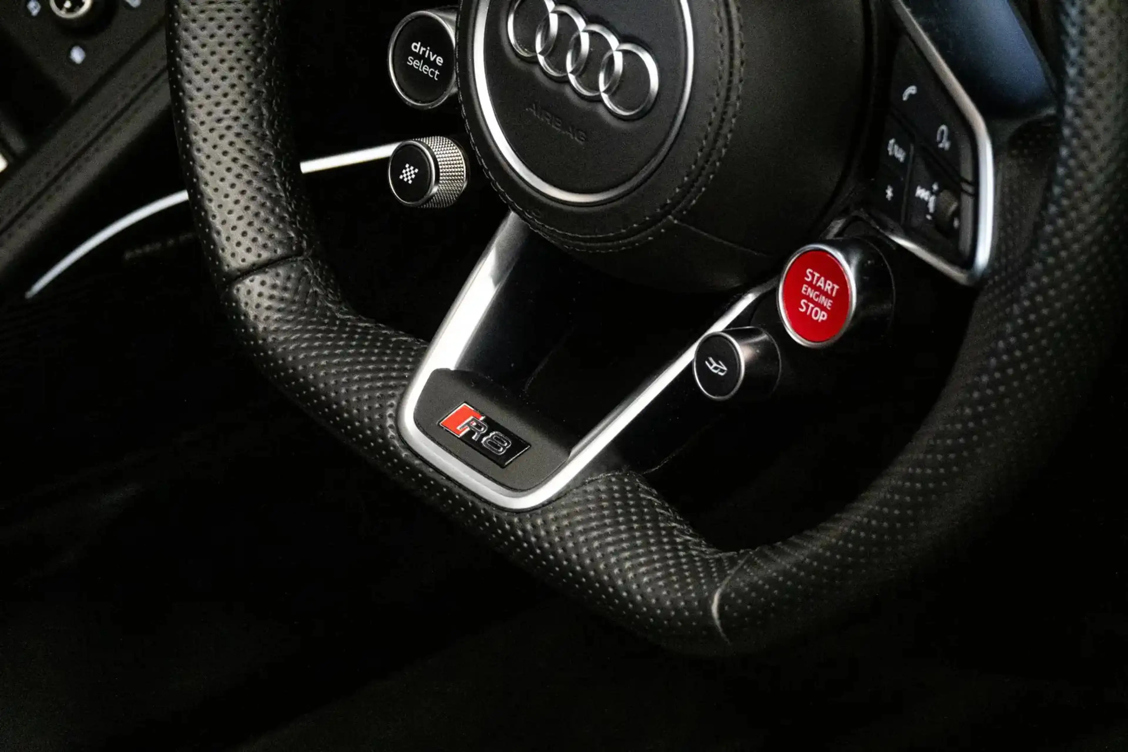 Audi R8 Spyder 5.2 performance quattro *Keramisch / Magnet — photo 22