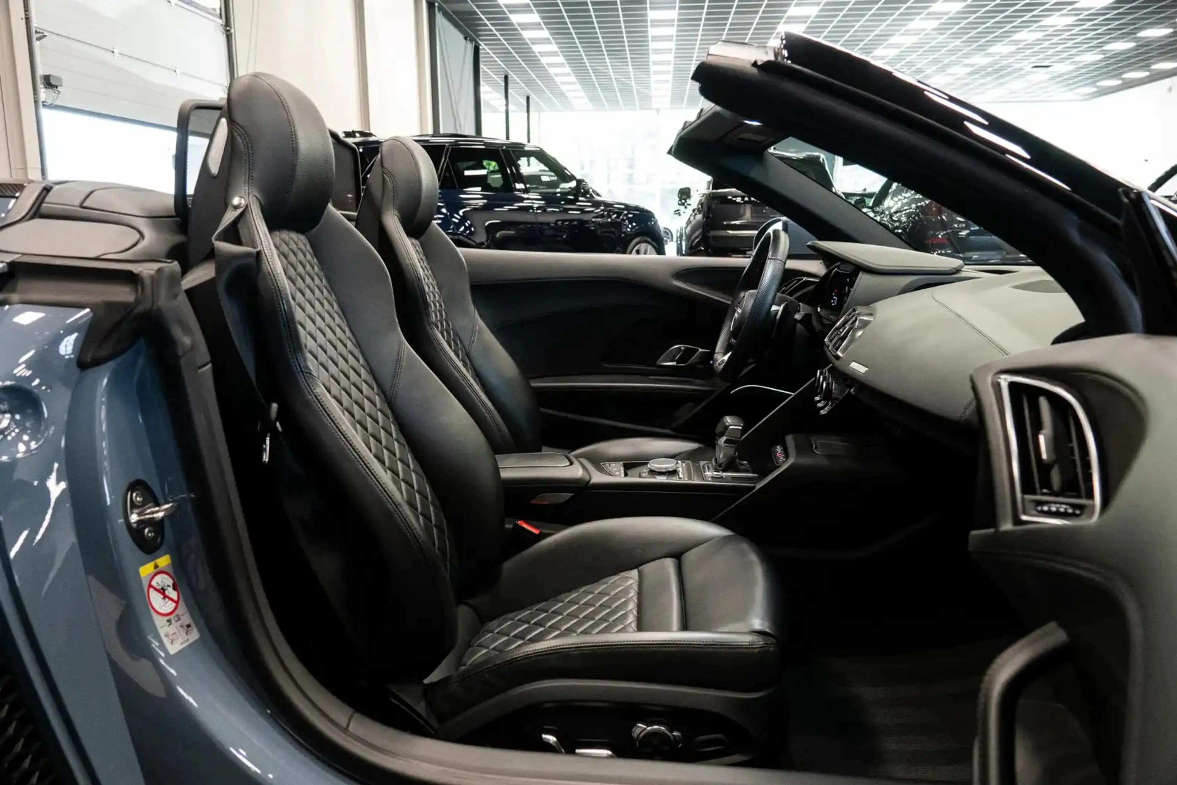 Audi R8 Spyder 5.2 performance quattro *Keramisch / Magnet — photo 40