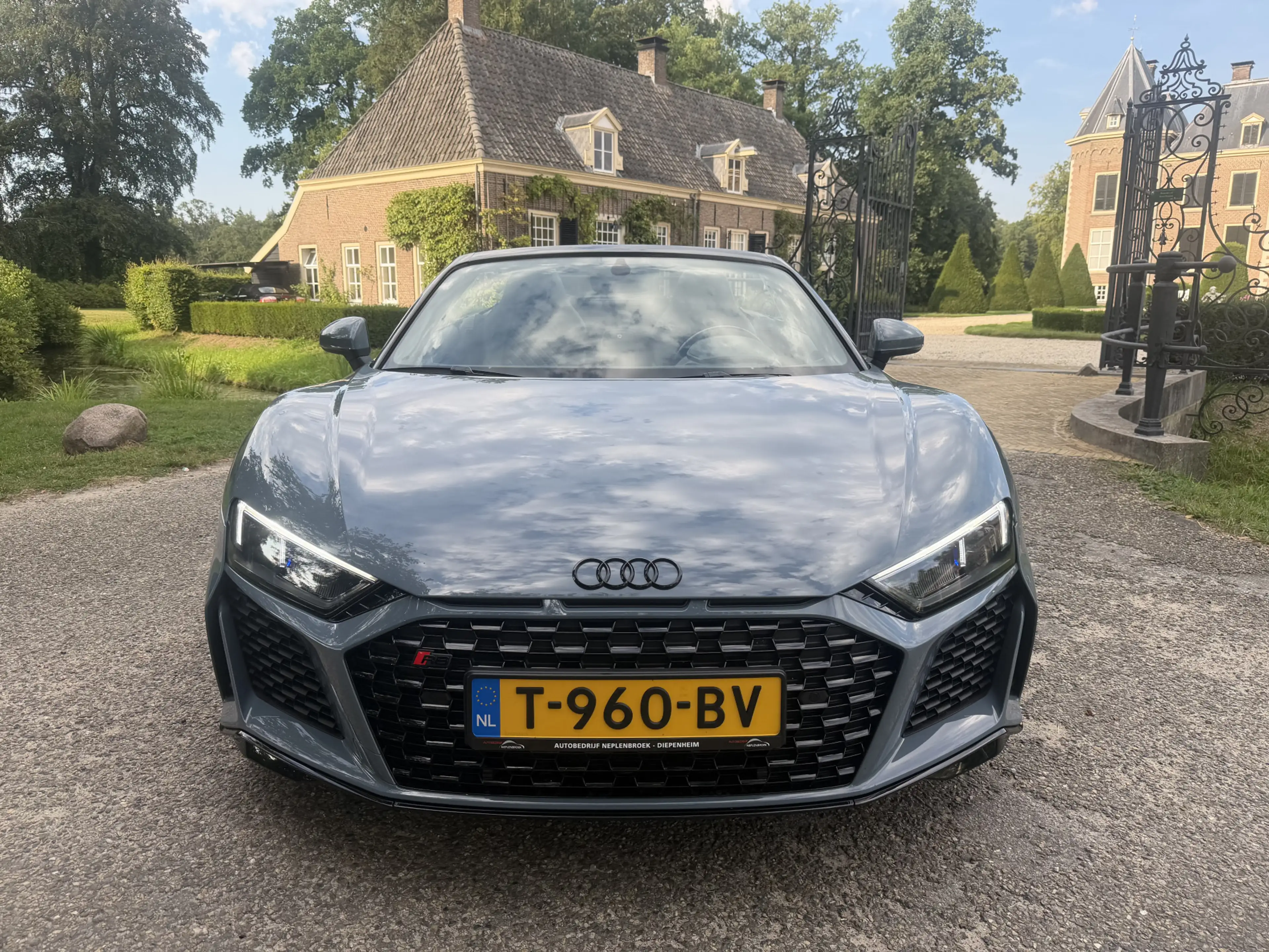 Audi R8 Spyder 5.2 performance quattro *Keramisch / Magnet — photo 4